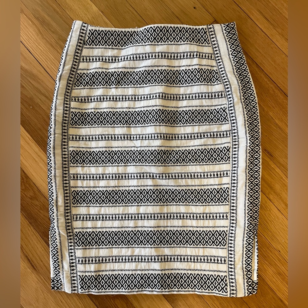 Black and white striped pencil skirt.